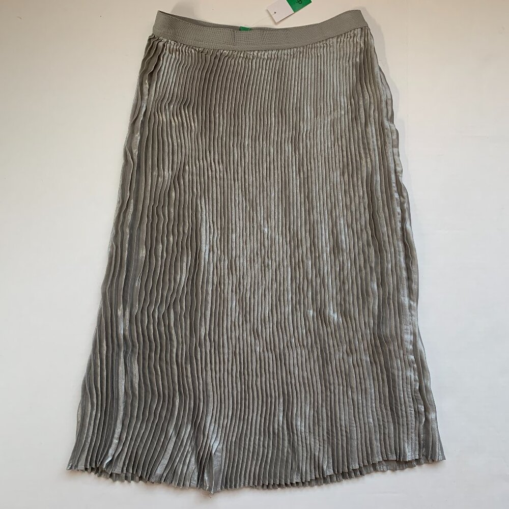 NWT DIP womens beige metallic silver elastic waist pleated skirt sz S New
